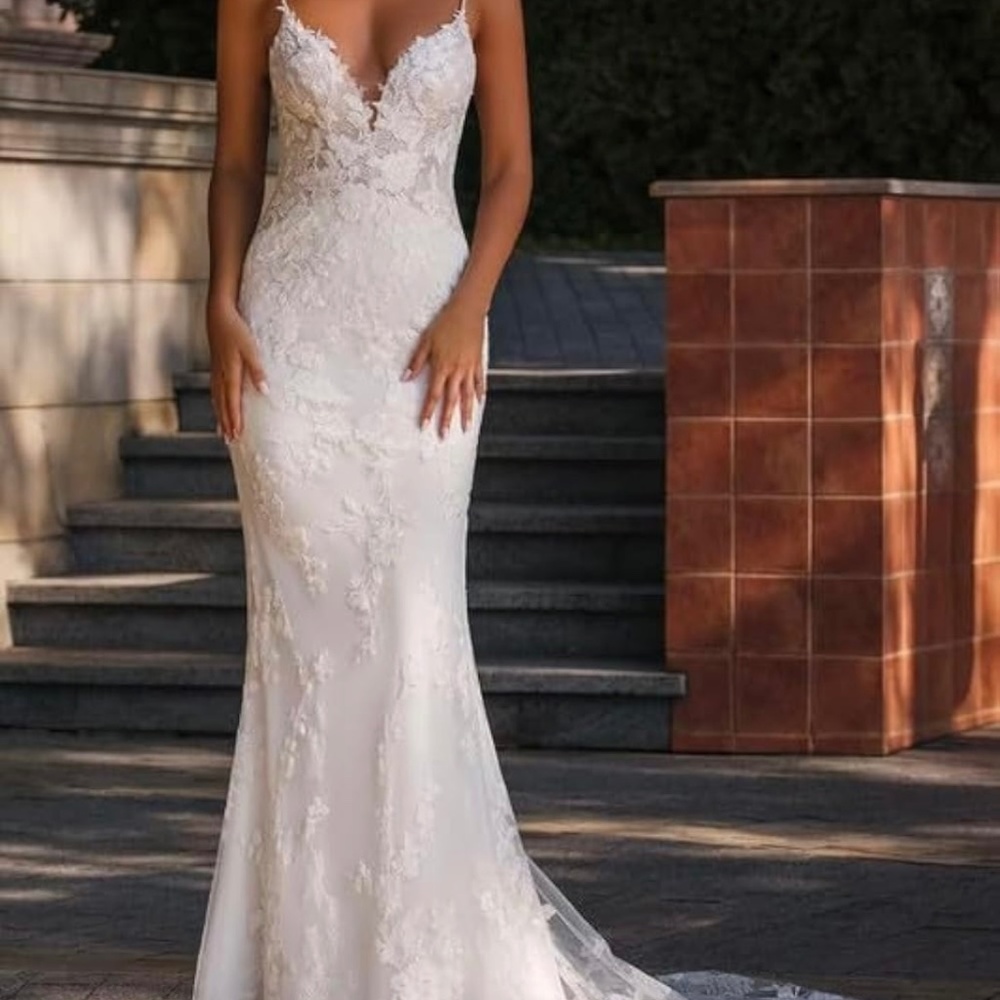 Ivory, lace, size 10 wedding dress